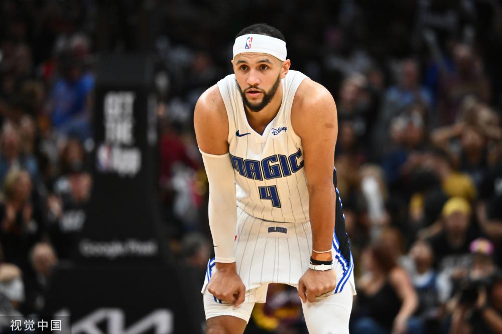 在当今足球 在当今足球